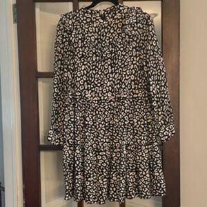Zara Leopard Print Long Sleeved Dress Size Small